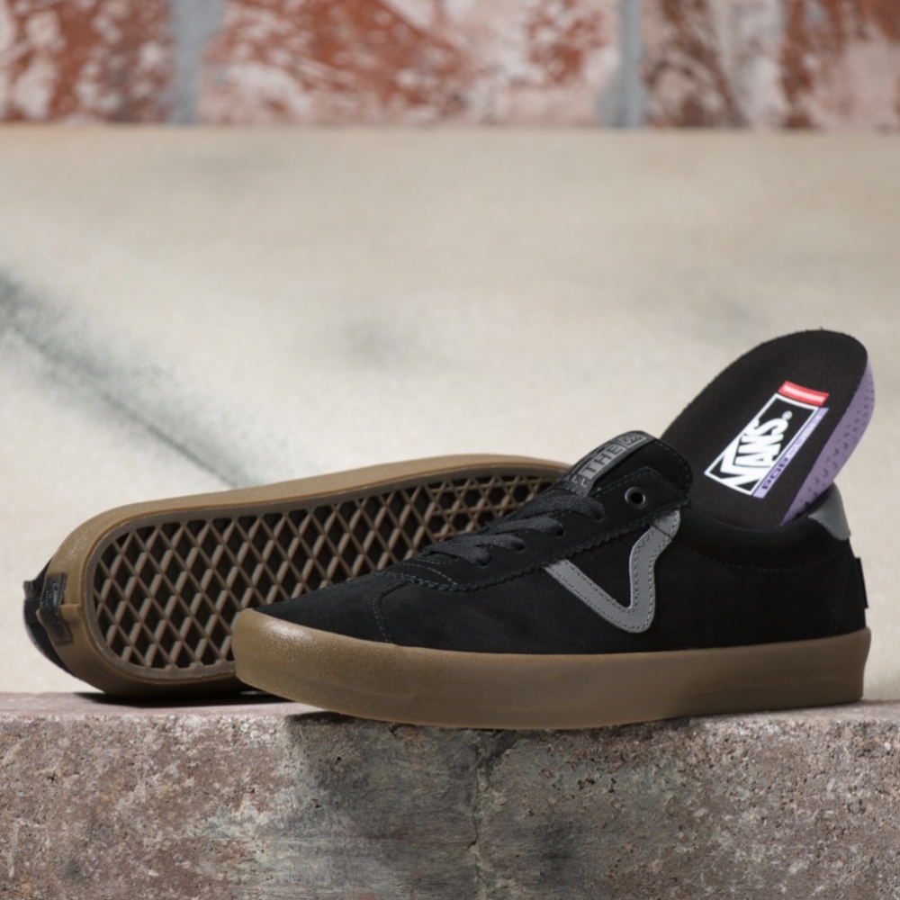 NWT Vans Skate Sport Suede Low Top Shoes